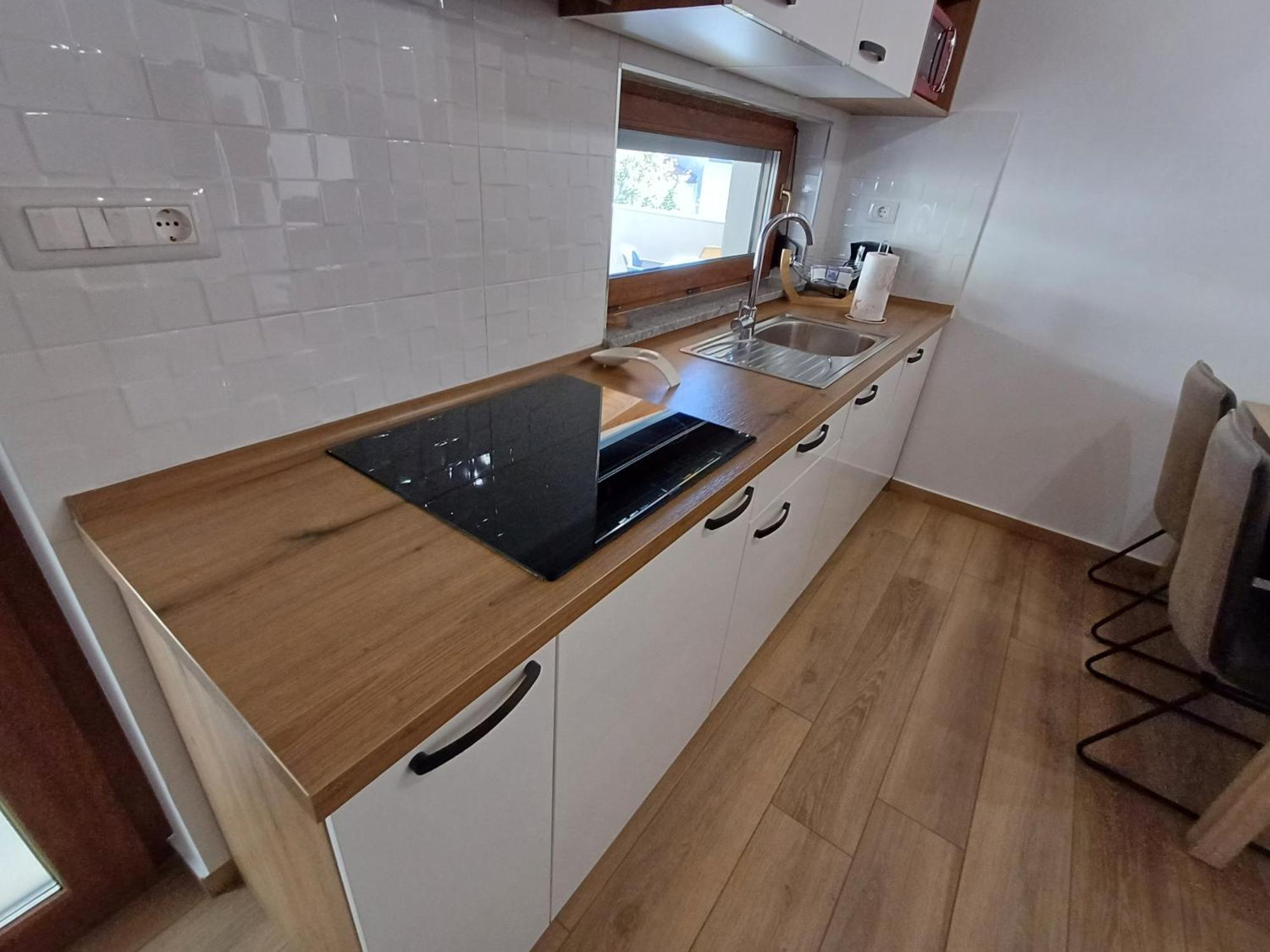 Apartmaji Tanto Malovse Crnice Exterior foto